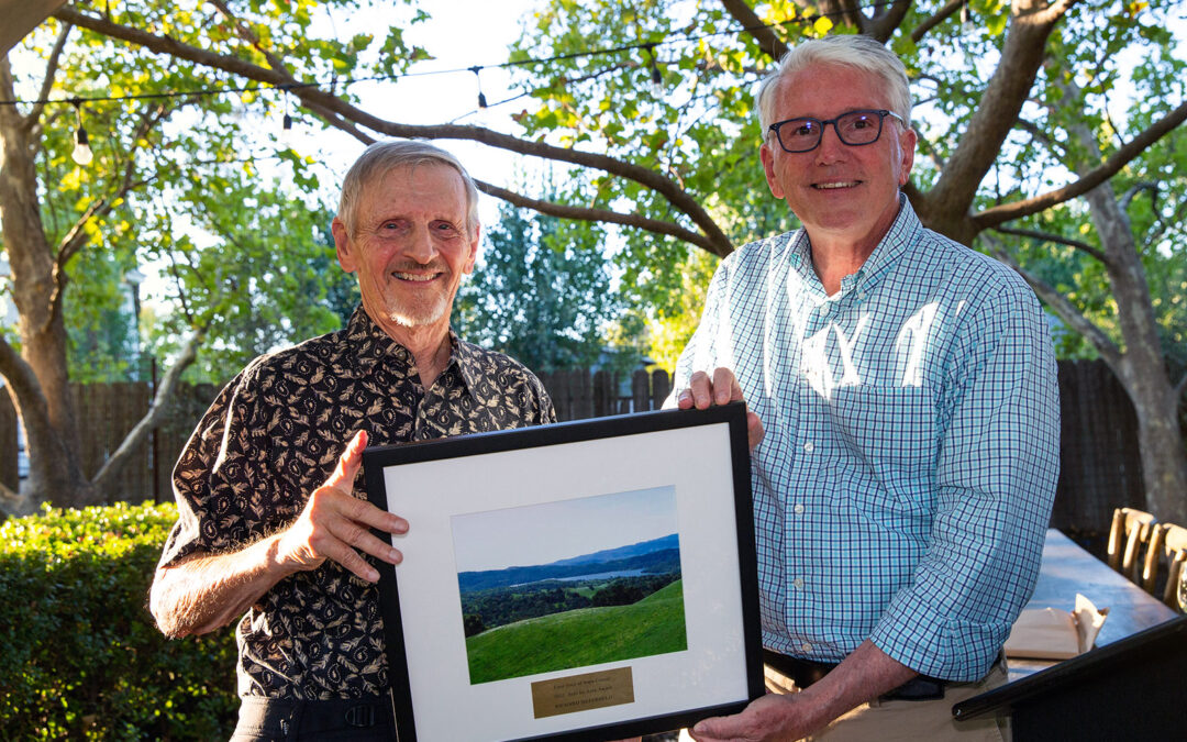 Richard Seiferheld accepts 2022 Acre by Acre Award
